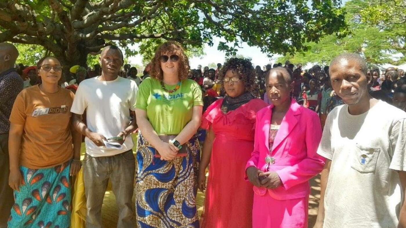 Aisling at community meeting in Zambia.