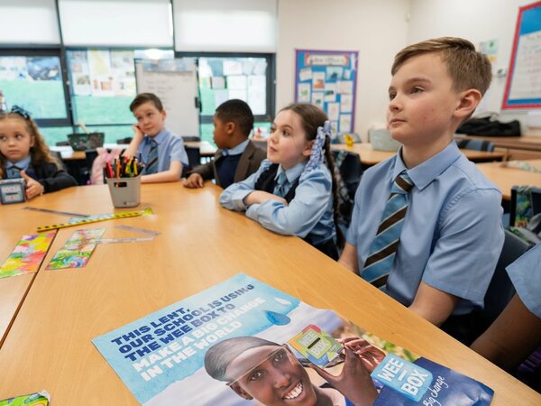 School visit WEE BOX